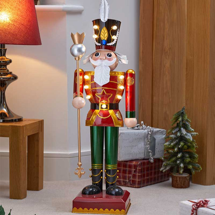 InLit Nutcracker - Traditional
